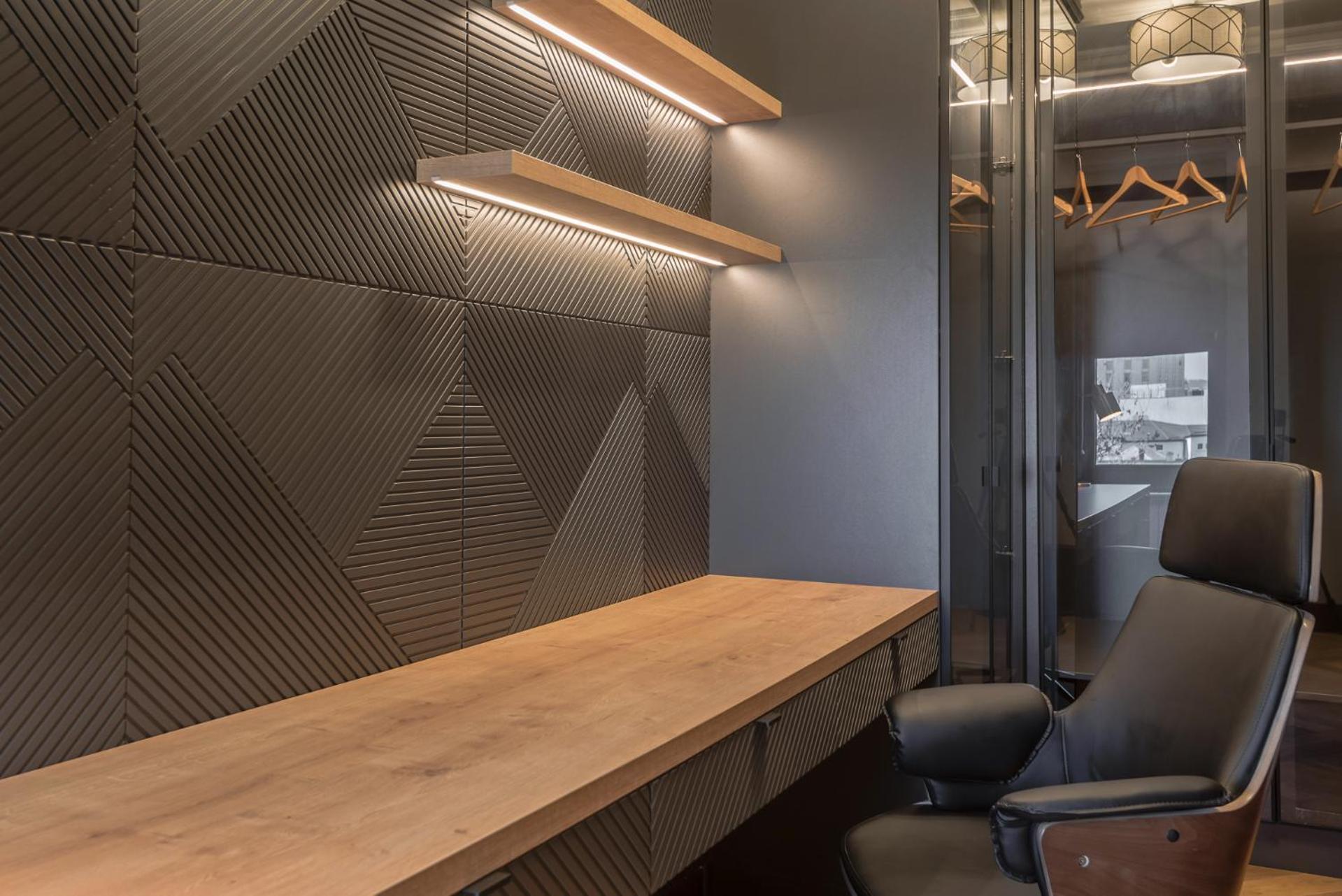 Highline Downtown Aparthotel Oldtown Unirii Square Букурещ Екстериор снимка